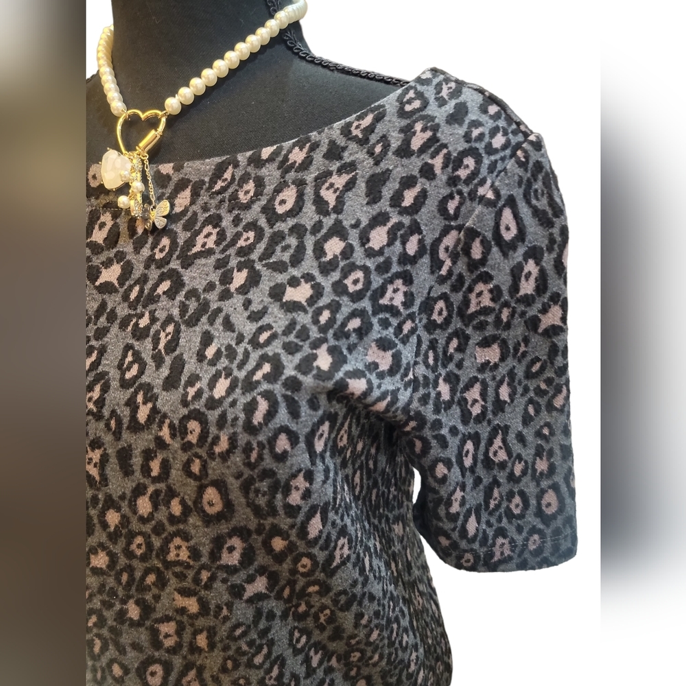 Leopard Print Blouse - image 6